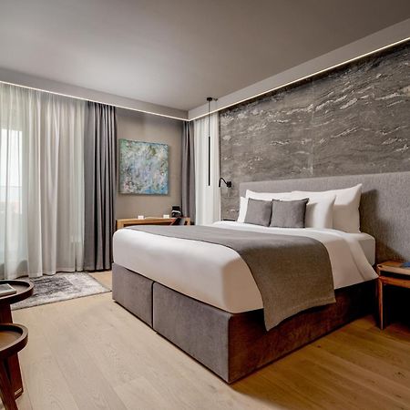 Qosmo Brasov Hotel ภายนอก รูปภาพ