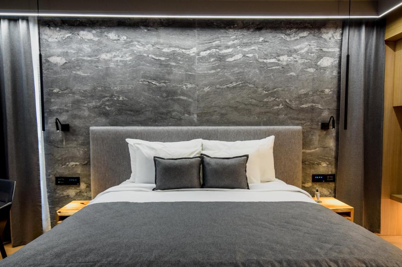 Qosmo Brasov Hotel ภายนอก รูปภาพ