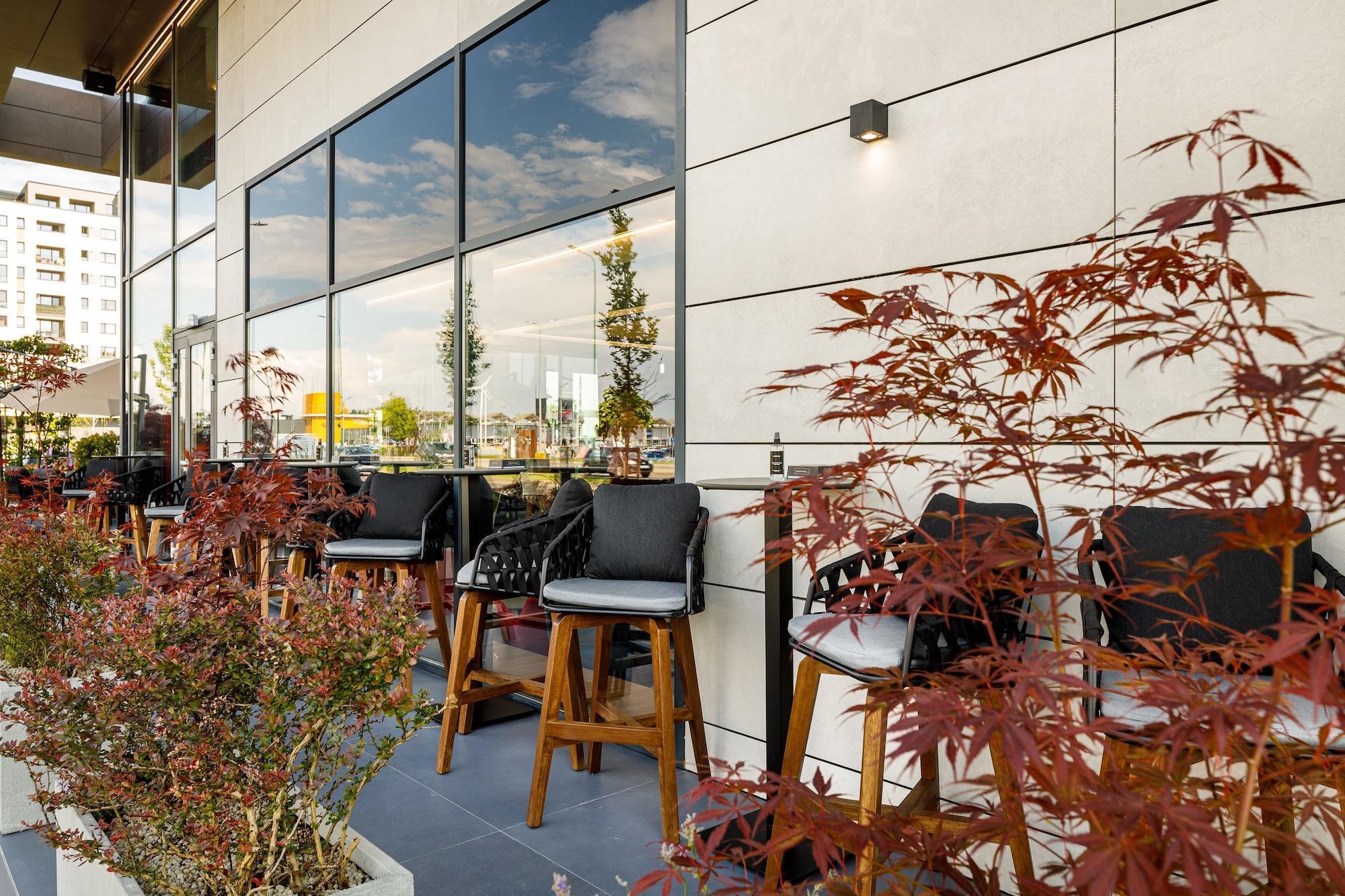 Qosmo Brasov Hotel ภายนอก รูปภาพ